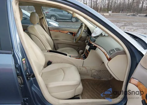 2006 Mercedes-Benz E 350 z USA, uszkodzony, nr VIN WDBUF56J66A814703